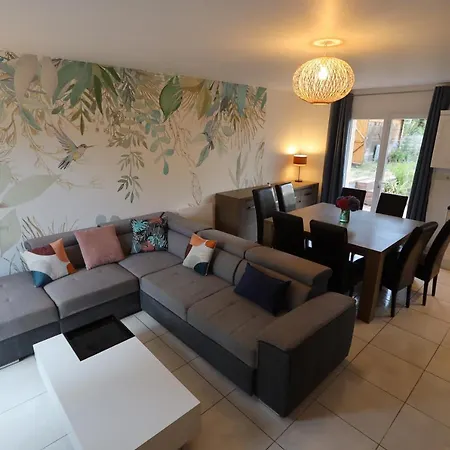 Coquette Et Chaleureuse Maison De 4 Avec Jardin Tatil Evi Missillac